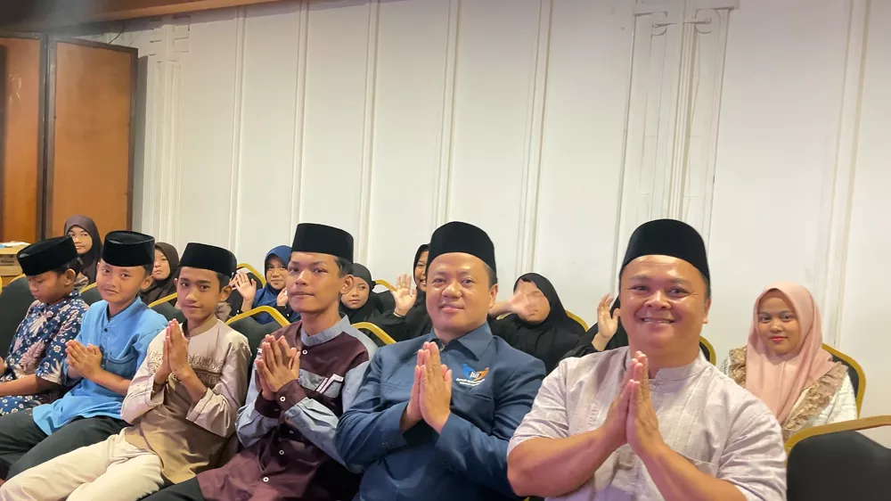 moment-anak-panti-hut-neuron